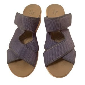 Clarks Cloud Steppers Blue Wedge Shoes          Size 7 1/2 W